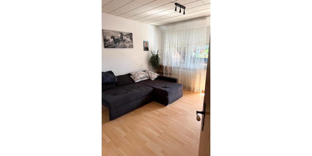 Dachgeschoßwohnung Oer-Erkenschwick Erkenschwick - 3 Zimmer, 70 m&sup2;, 700&euro; | Angebot:26705013