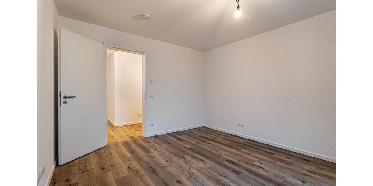 Etagenwohnung Dortmund Brackel - 4 Zimmer, 102 m&sup2;, 1.590&euro; | Angebot:25073428