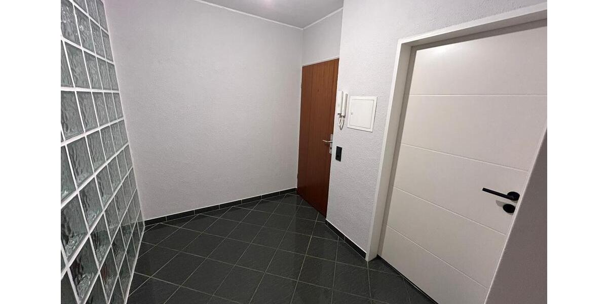 Etagenwohnung Bochum Bochum-Südwest - 2.5 Zimmer, 68 m&sup2;, 195.000&euro; | Angebot:26168515