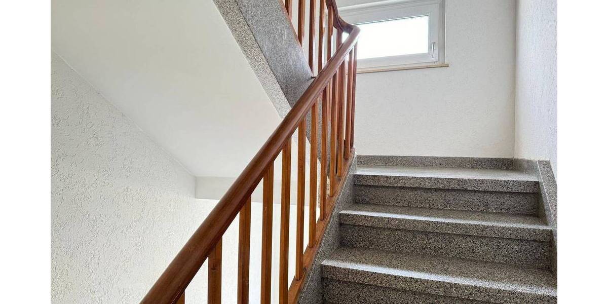 Etagenwohnung Hagen Eilpe - 2 Zimmer, 58 m&sup2;, 365&euro; | Angebot:25672401