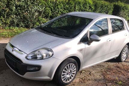 Fiat Grande Punto 225.000 km 1.599 &euro; Holzwickede 59439