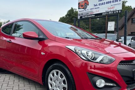 Hyundai i30 173.000 km 3.900 &euro; Hamm 59077