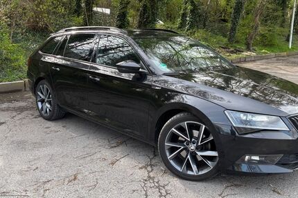 Skoda Superb 97.600 km 24.800 &euro; Dortmund 44287