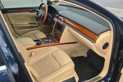 VW Phaeton 255.707 km 5.700 &euro; Dortmund 44369