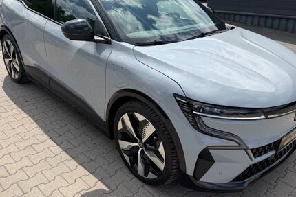 Renault Megane E-TECH 28.000 km 24.790 &euro; Dortmund 44319
