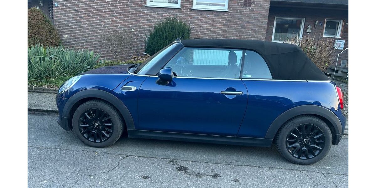 Mini One Cabrio 66.200 km 13.200 &euro; Lünen 44534