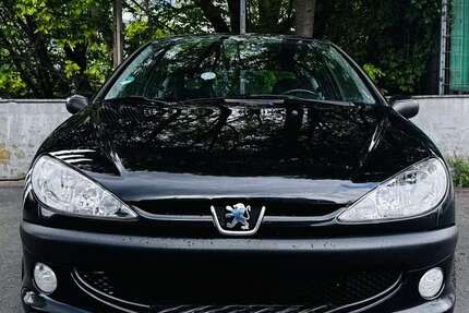Peugeot 206 125.000 km 2.500 &euro; Hagen 58135