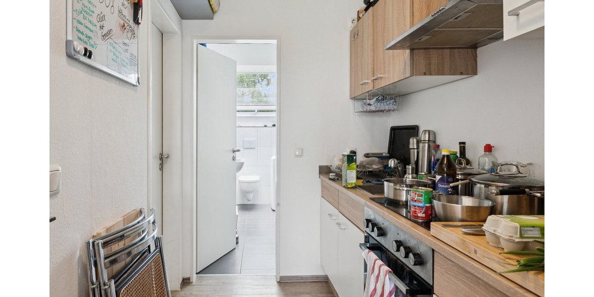 Kapitalanlage in Werl – Vermietete Dachgeschosswohnung mit Balkon - Etagenwohnung Werl | Angebot:26686813