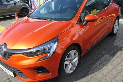 Renault Clio 45.202 km 13.890 &euro; Bochum 44795