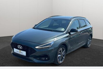 Hyundai i30 28.473 km 18.990 &euro; Castrop-Rauxel 44575