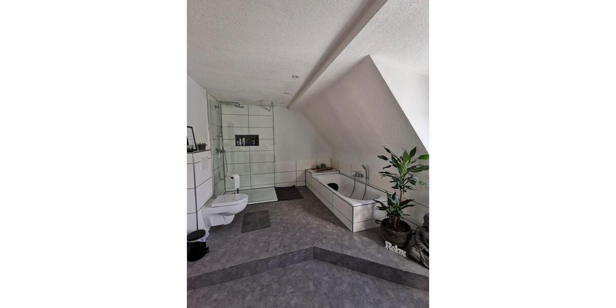 Doppelhaushälfte Werl - 5 Zimmer, 120 m&sup2;, 250.000&euro; | Angebot:26565482