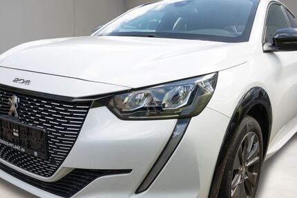 Peugeot 208 23.413 km 19.940 &euro; Herne 44625