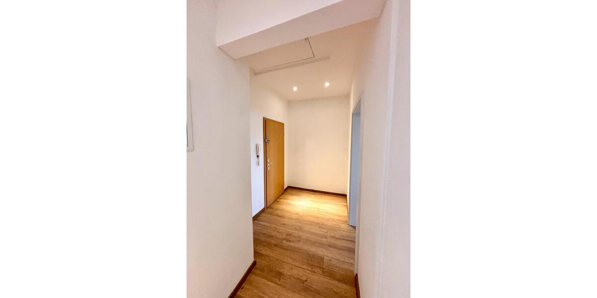 Dachgeschoßwohnung Hagen Hagen-Nord - 3.5 Zimmer, 95 m&sup2;, 139.000&euro; | Angebot:26122125