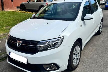 Dacia Sandero 63.000 km 7.990 &euro; Hamm 59063