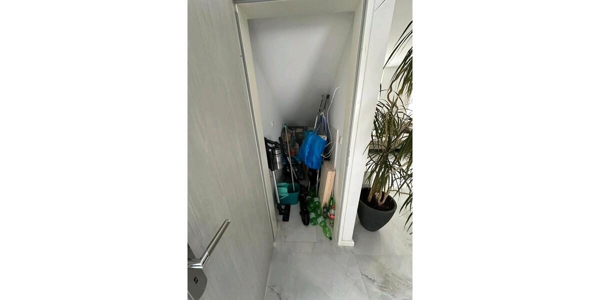 Dachgeschoßwohnung Bochum Bochum-Mitte - 3 Zimmer, 78 m&sup2;, 980&euro; | Angebot:26704953