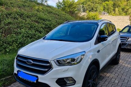 Ford Kuga 77.300 km 12.200 &euro; Hagen 58095