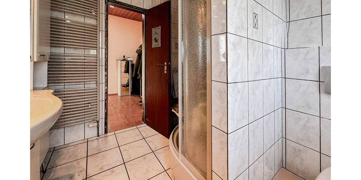 Mehrfamilienhaus, Wohnhaus Dortmund Wellinghofen - 9 Zimmer, 176 m&sup2;, 450.000&euro; | Angebot:26228556