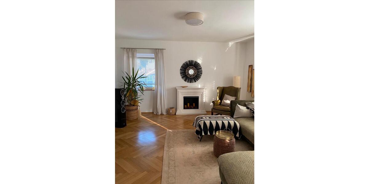 Erdgeschoßwohnung Iserlohn - 3.5 Zimmer, 125 m&sup2;, 1.300&euro; | Angebot:26485674