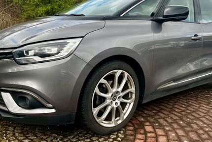 Renault Scenic 123.200 km 9.550 &euro; Bochum 44894