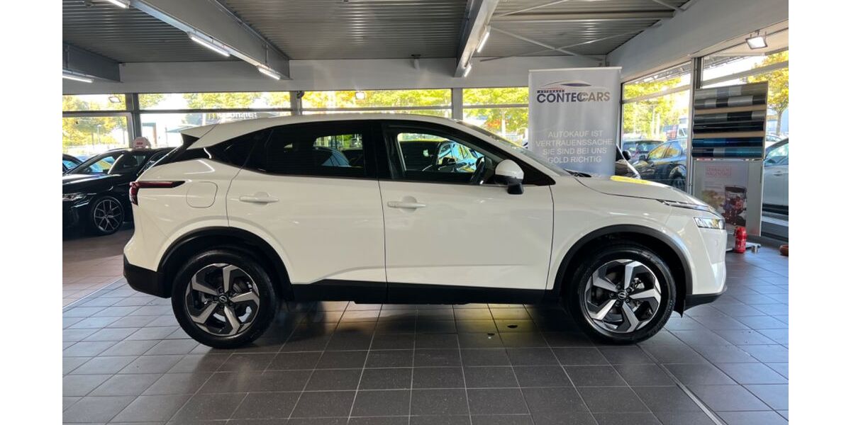 Nissan Qashqai 10.000 km 24.999 &euro; Werl 59457