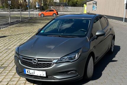 Opel Astra 119.768 km 8.999 &euro; Bochum 44894