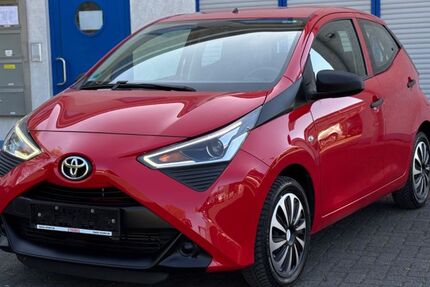 Toyota Aygo (X) 48.453 km 7.200 &euro; Schwerte 58239