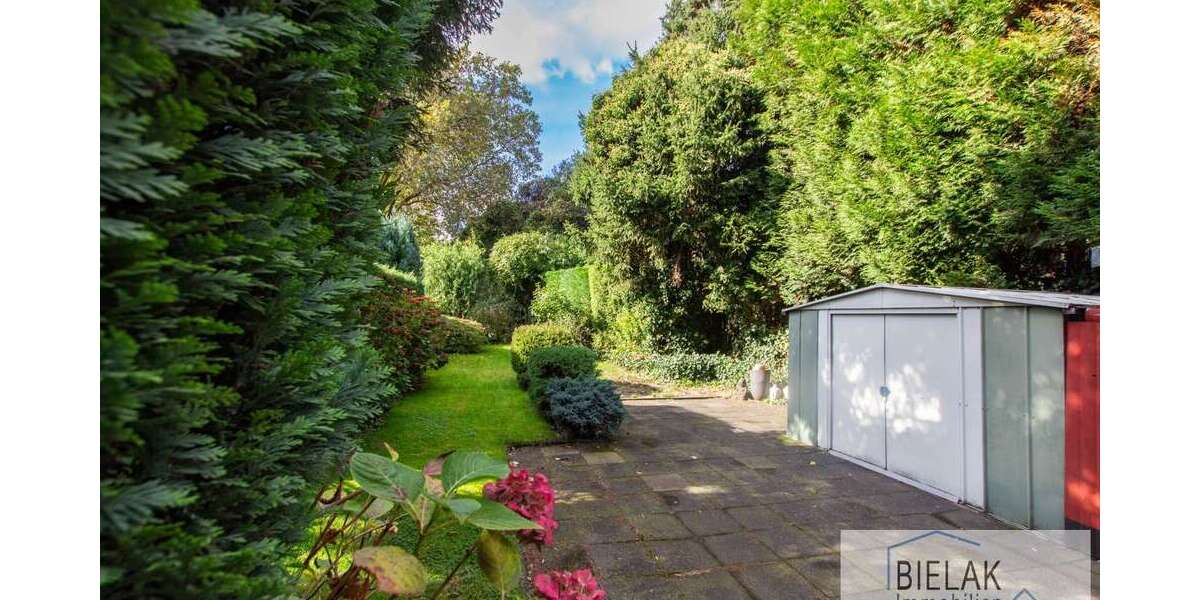 Einfamilienhaus Castrop-Rauxel Rauxel - 7 Zimmer, 220 m&sup2;, 280.000&euro; | Angebot:27656079