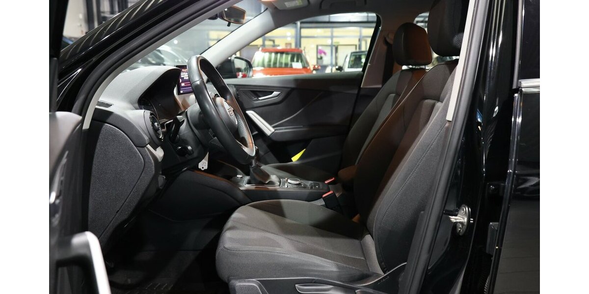 Audi Q2 1.4 TFSI SPORT / 1.HAND / ABN.AHK / PDC / SHZ 138.000 km 13.992 &euro; Hamm 59077