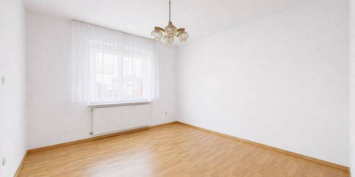 Doppelhaushälfte Hamm Herringen - 3 Zimmer, 94 m&sup2;, 180.000&euro; | Angebot:26017003