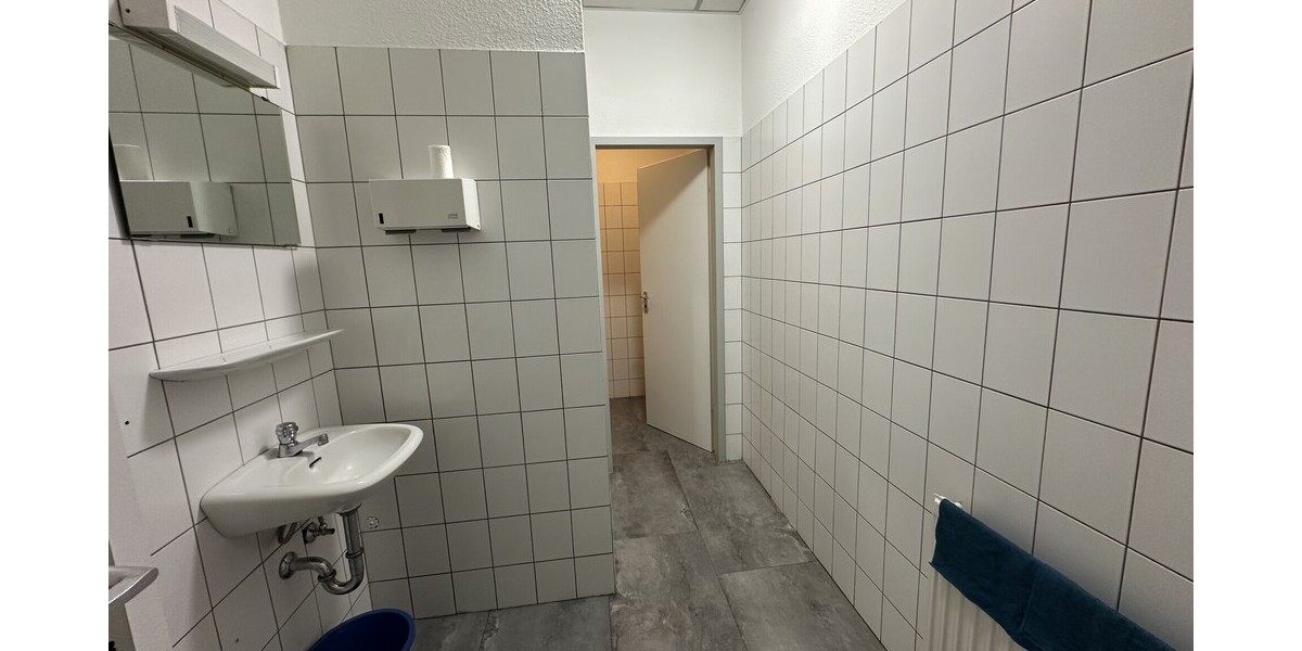 Attraktive Fahrschulfläche in Top-Lage von Dortmund-Brackel - Gewerbeobjekt Dortmund / Brackel Brackel | Angebot:26057671