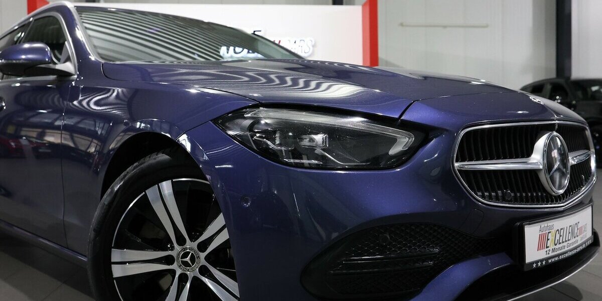 Mercedes-Benz C 200 d T BUSINESS MATRIX, WIDESCREEN, DISTRONIC 138.000 km 25.444 &euro; Hamm 59077