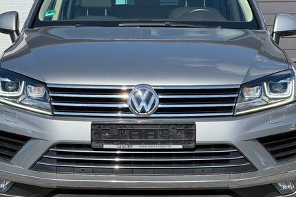 VW Touareg 230.500 km 14.690 &euro; Dülmen 48249