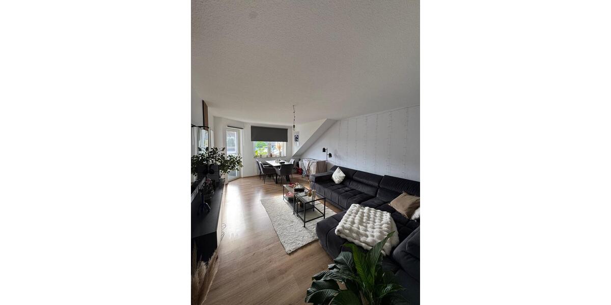 Dachgeschoßwohnung Dortmund Hörde - 2.5 Zimmer, 55 m&sup2;, 680&euro; | Angebot:26689294