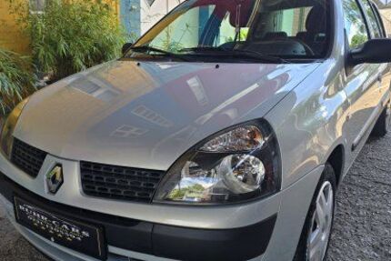 Renault Clio 143.000 km 1.990 &euro; Dortmund 44263