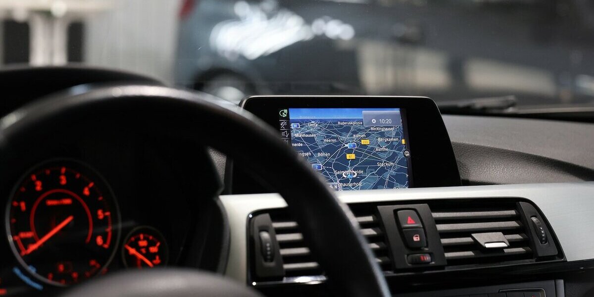 BMW 318d Touring blue PERFORMANCE SPORT / PANORAMA 80.000 km 15.111 &euro; Hamm 59077