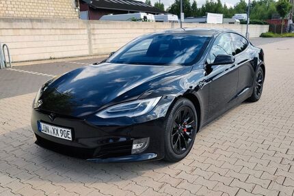 Tesla Model S 243.000 km 20.900 &euro; Lünen 44534