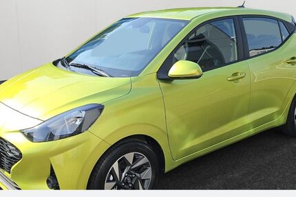 Hyundai i10 21.941 km 14.290 &euro; Castrop-Rauxel 44575