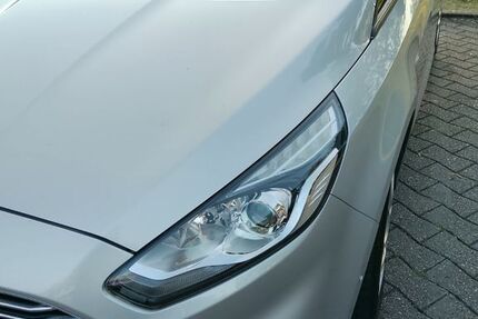 Ford S-Max 203.000 km 7.699 &euro; Dortmund 44141