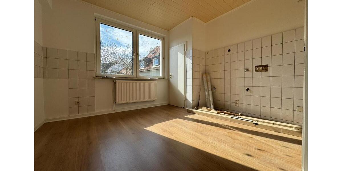 Etagenwohnung Bochum Günnigfeld - 2 Zimmer, 70 m&sup2;, 550&euro; | Angebot:26038845