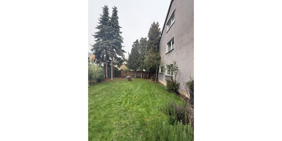 Erdgeschoßwohnung Dortmund Brackel - 3 Zimmer, 110 m&sup2;, 1.450&euro; | Angebot:24420094