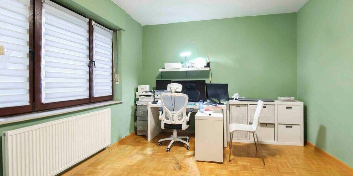 Mehrfamilienhaus, Wohnhaus Bochum Laer - 6 Zimmer, 211 m&sup2;, 320.000&euro; | Angebot:26043818