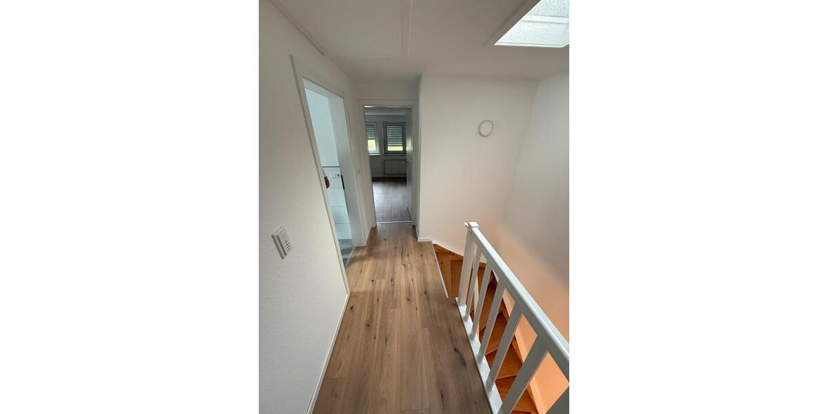 Dachgeschoßwohnung Olfen - 2 Zimmer, 90 m&sup2;, 850&euro; | Angebot:27602798
