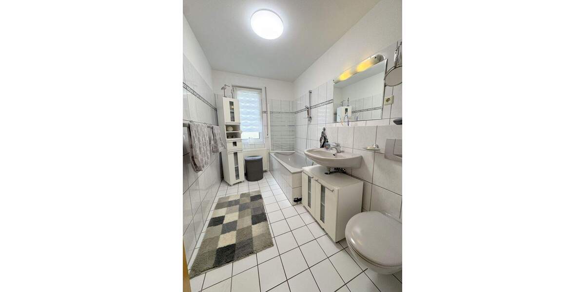 Etagenwohnung Bochum Stiepel - 2 Zimmer, 61 m&sup2;, 198.000&euro; | Angebot:25692712