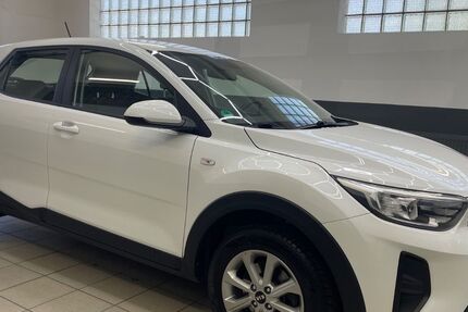 Kia Stonic 131.439 km 9.800 &euro; Kamen 59174