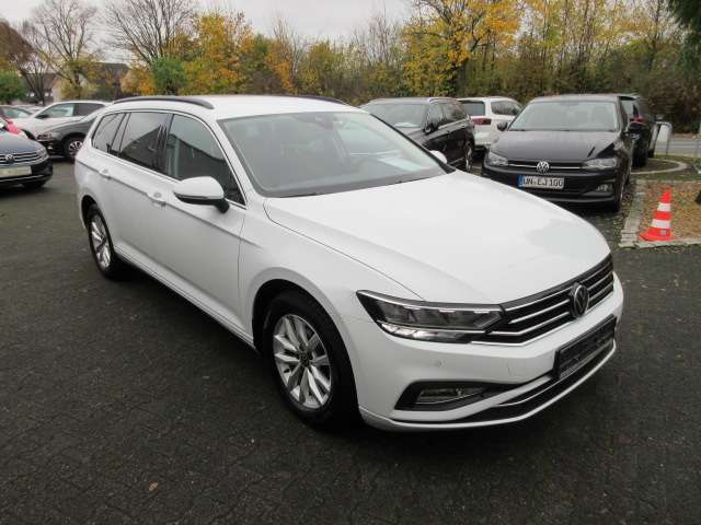 VW Passat Variant Business 2.0 TDI DSG NAVI AHK ACC K 167.000 km 19.488 &euro; Bergkamen 59192