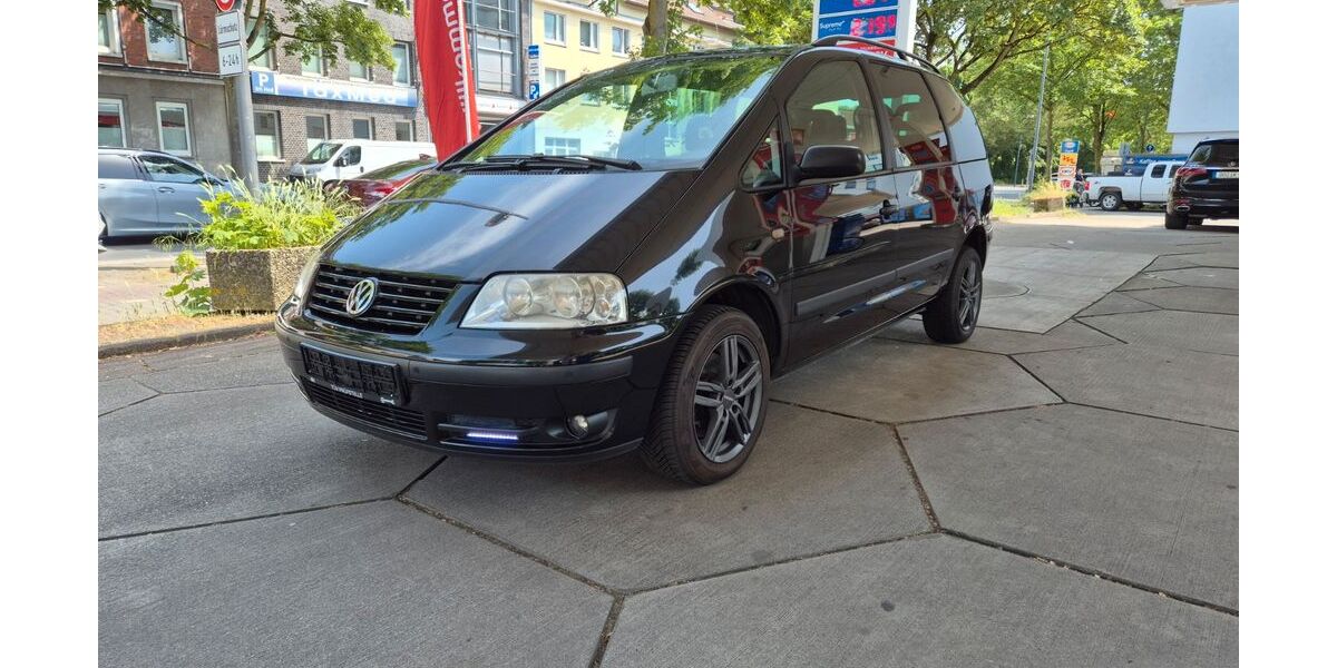 VW Sharan 208.000 km 2.990 &euro; Dortmund 44135