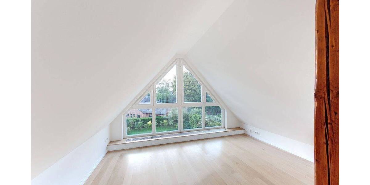 Einfamilienhaus Dortmund Mitte - 8 Zimmer, 217 m&sup2;, 2.750&euro; | Angebot:26867511
