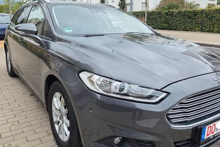 Ford Mondeo 128.747 km 10.990 &euro; Dortmund 44263