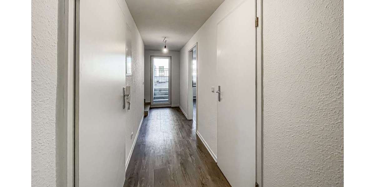 Etagenwohnung Bochum Innenstadt - 3 Zimmer, 88 m&sup2;, 800&euro; | Angebot:25385451