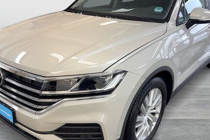 VW Touareg 18.869 km 49.722 &euro; Bergkamen 59192